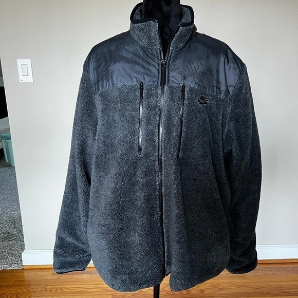 Nike Other - Nike Fleece